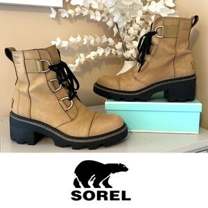 Sorel  Joan Now Lace-Up Leather Boot with Lug Sole Women’s Size 9.5 Buff/Black